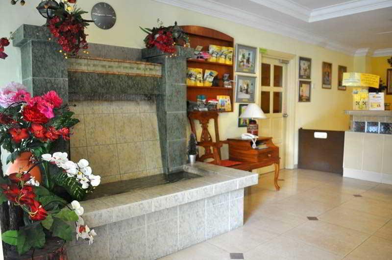 Sun Inns Hotel Kuala Selangor Exterior foto