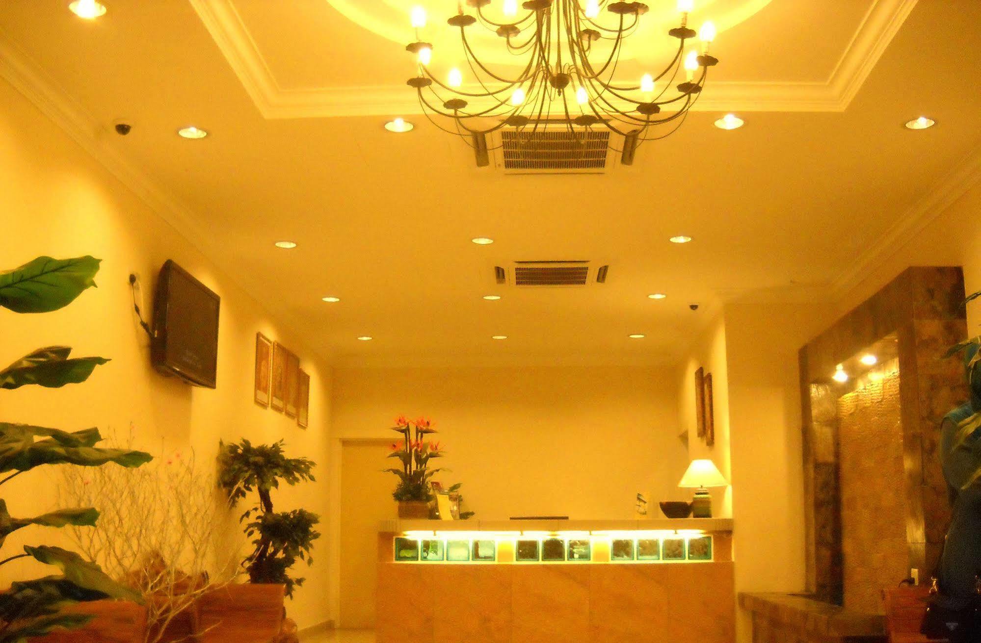Sun Inns Hotel Kuala Selangor Exterior foto