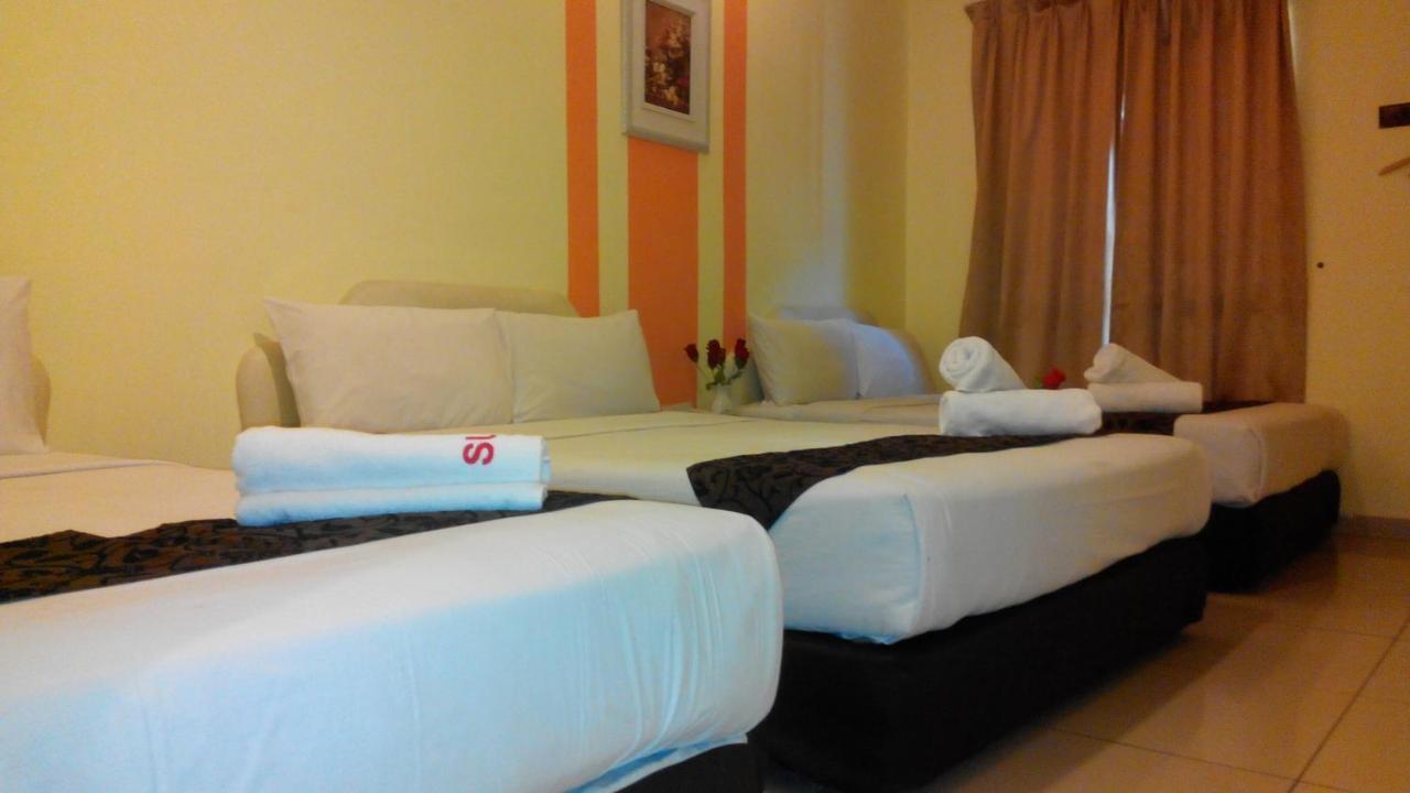 Sun Inns Hotel Kuala Selangor Exterior foto